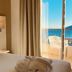 Western La Corniche 4*, Tolone Francia